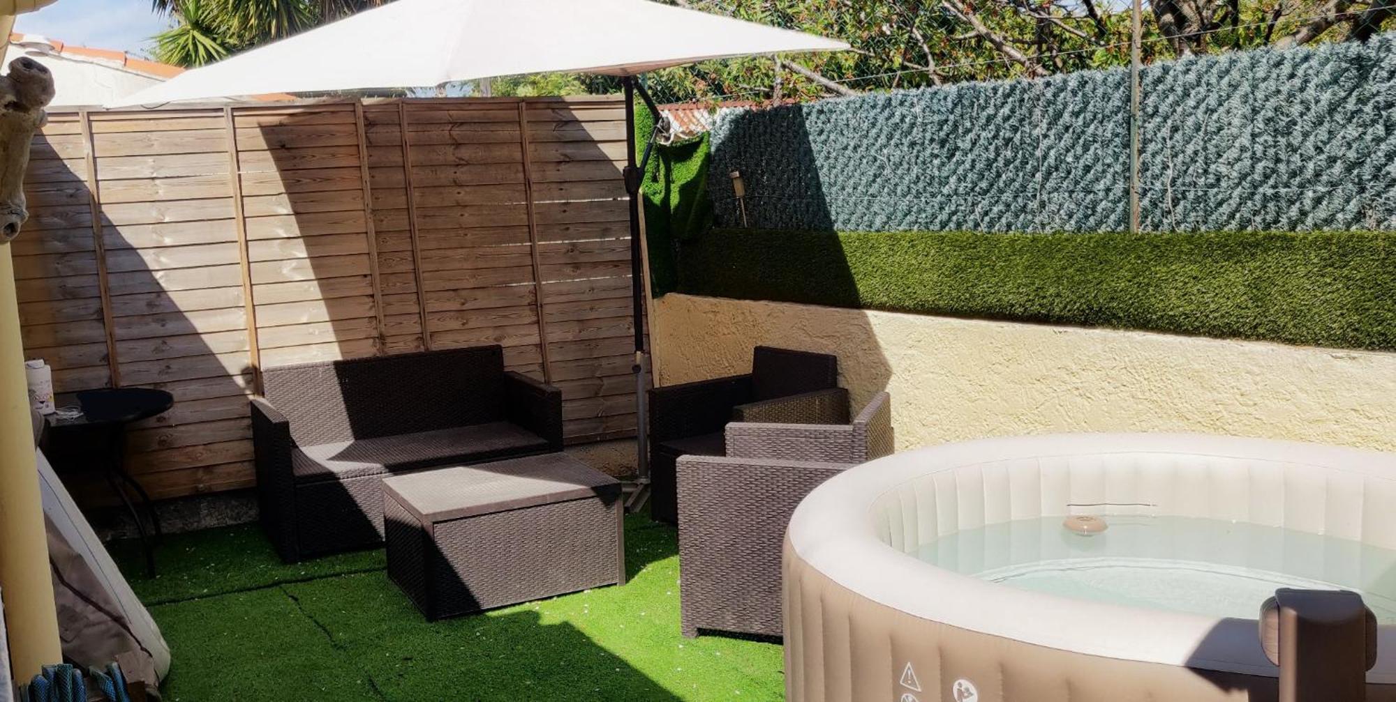 Maison T2 Proche Mer Jardin Spa Jacuzzi Et Parking Сикс-Фор-ле-Плаж Екстериор снимка